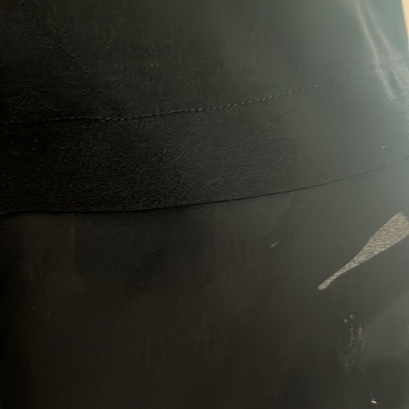 Banana Republic Sleeveless Shirt with sheer hem Size Large - Picture 4 of 5